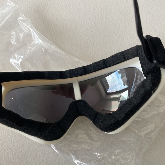 Sunglasses Breathable Slim Speed Ski Goggles Sun Shield Adjustable Anti-fog - Picture 3 of 10